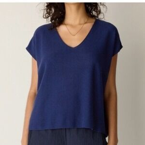 Eileen Fisher V-Neck Organic Linen Top Size M Navy Blue Knit Short Sleeve Boxy